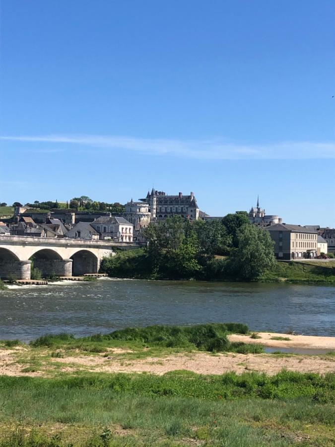 Le Petit Candy Amboise Buitenkant foto